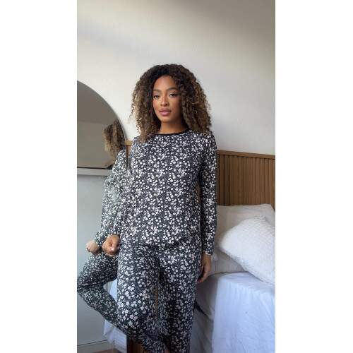 Pijama Longo em Suede Estampado Ana
