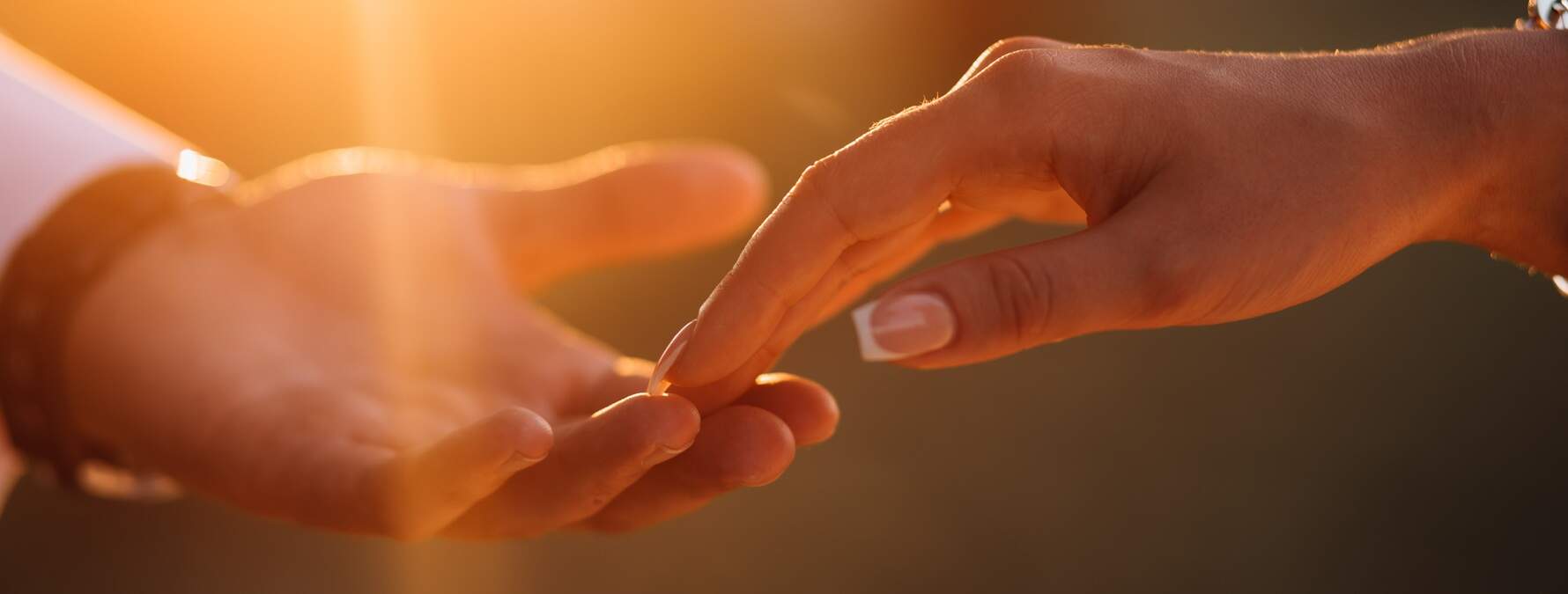 Mãos, toque e conexão
