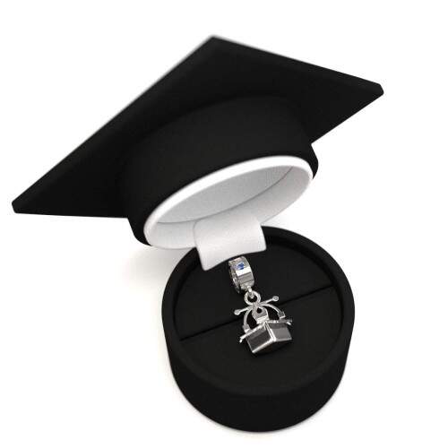 Berloque de Formatura em Prata 925 - Design de Produto