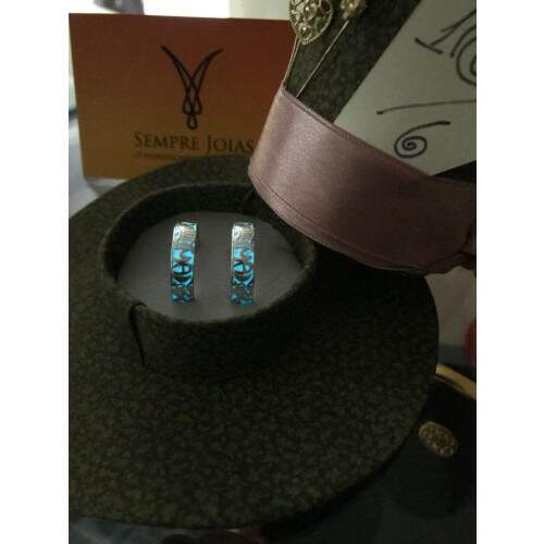 Par de alianas em ouro 18k - Alice no pas das maravilhas