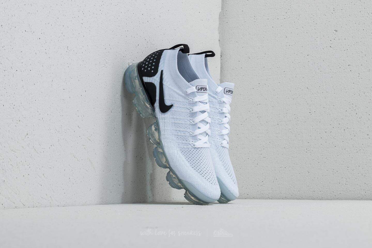 air vapormax 2 white black