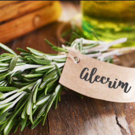Porque Usar O Oleo De Alecrim