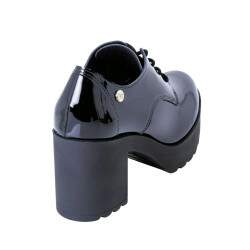 Sapato Feminino Moleca Preto em Sinttico Verniz
