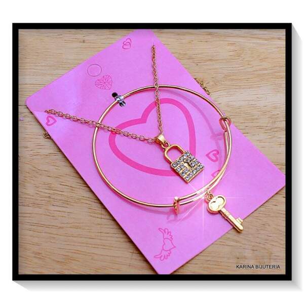Colar + Pulseira Com Pingente CO2400