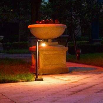 Luminria LED Balizador Postinho ARCU 3W 60CM