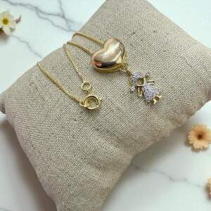 Colar Corao Menina Filha Cravejado com Pedras Banhado a Ouro
