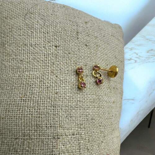 Brinco Baby Pedrinhas Rosa Banhado a Ouro