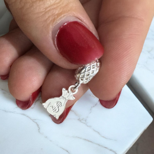 Pingente Berloque Charm Saco de Dinheiro Para Pulseira em Prata 925