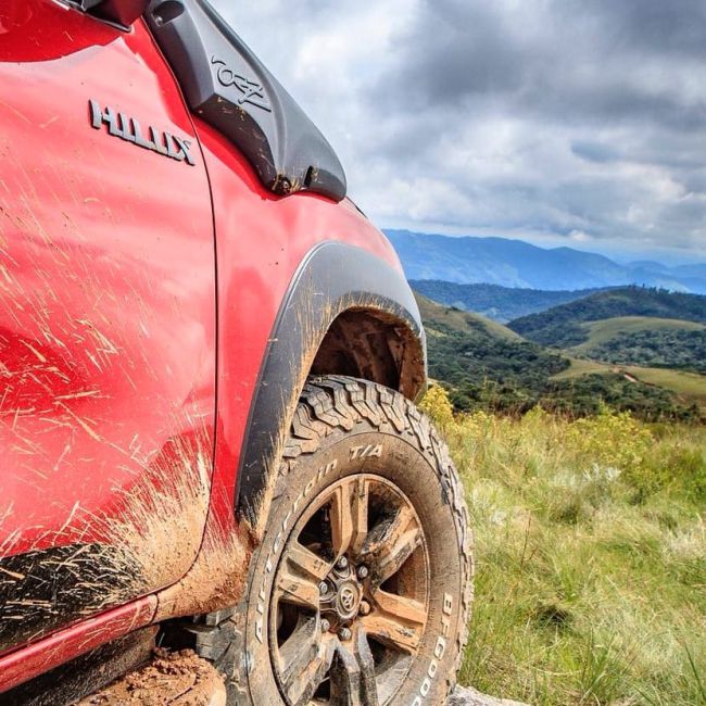 Snorkel Hilux 2005 até 2015 OGZ WB4x4 Seu veículo equipado com um click.