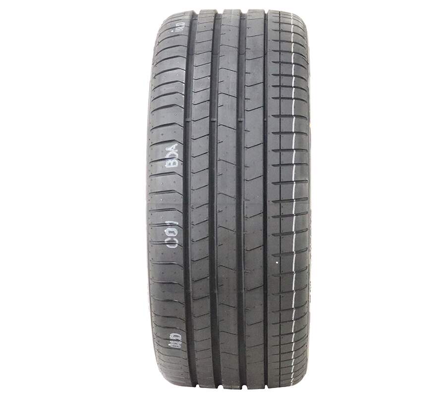 Pneu Aro 19 Pirelli 255/35R19 96Y XL P-Zero MOE - Atacadão Pneus