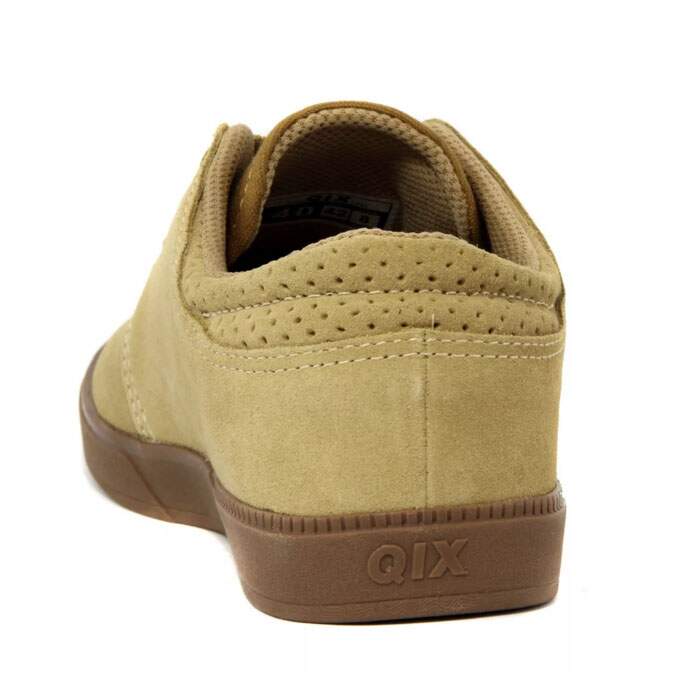 tênis qix combat iv caramelo