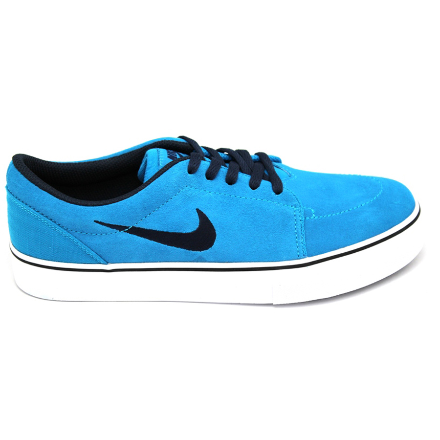 tenis nike satire