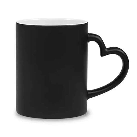 Caneca de Cermica Mgica Preto Fosco com Ala Corao para Sublimao - 325ml