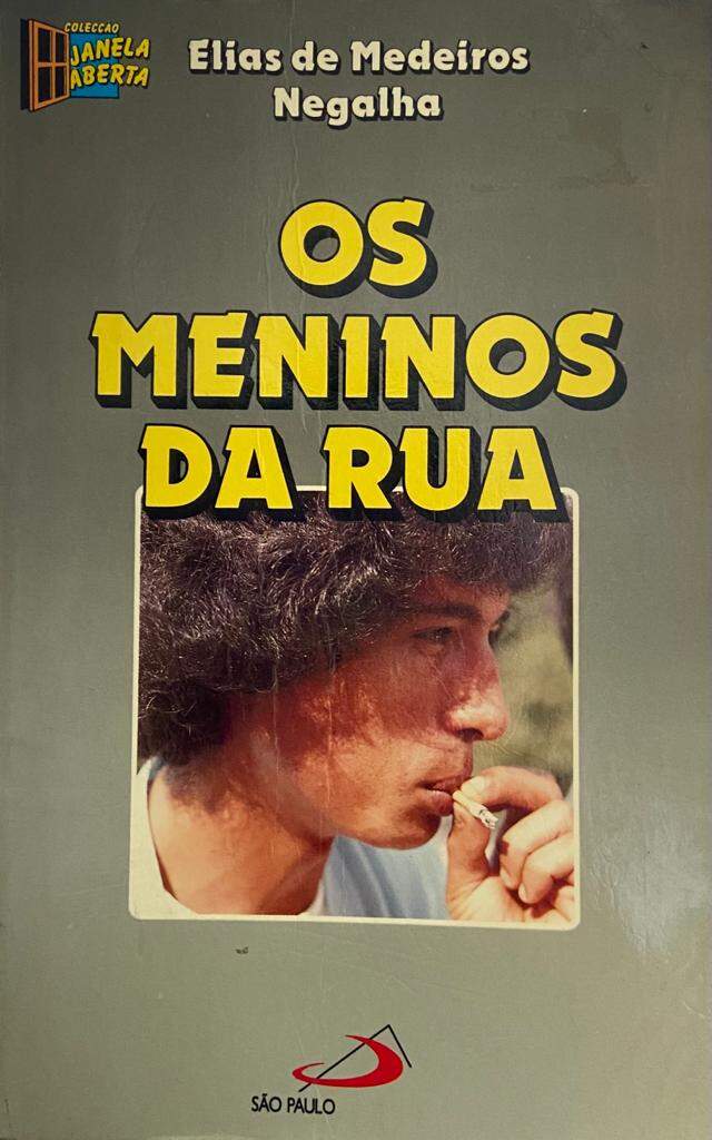 Os Meninos Da Rua - Elias De Medeiros Negalha - Sebo e Livraria Mania de  Cultura
