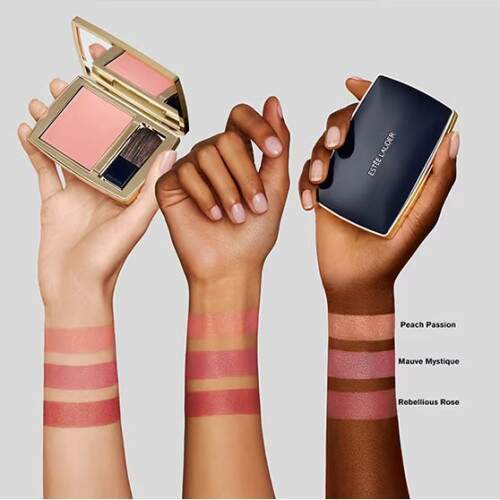  73,5 & Estée Lauder 310 Blush Estée Lauder Peach Passion 310 Pure Color Envy Sculpting