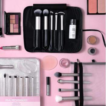 Kit Real Techniques Soft Radiance Total Face Kit 4211 - Real Techniques