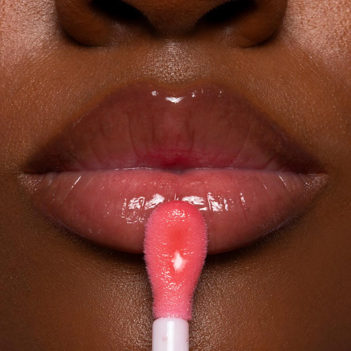 Lip Oil Gummy Panda Chaveiro Vizzela - DANI CASSIANO MAKEUP