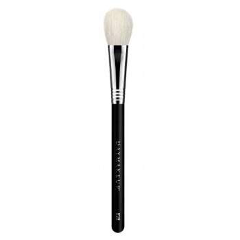 F28 Pincel Chato Iluminador Daymakeup