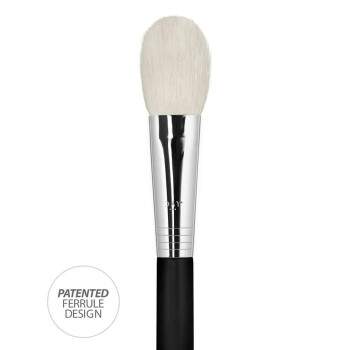 F28 Pincel Chato Iluminador Daymakeup