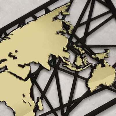 Quadros vazados espelhados