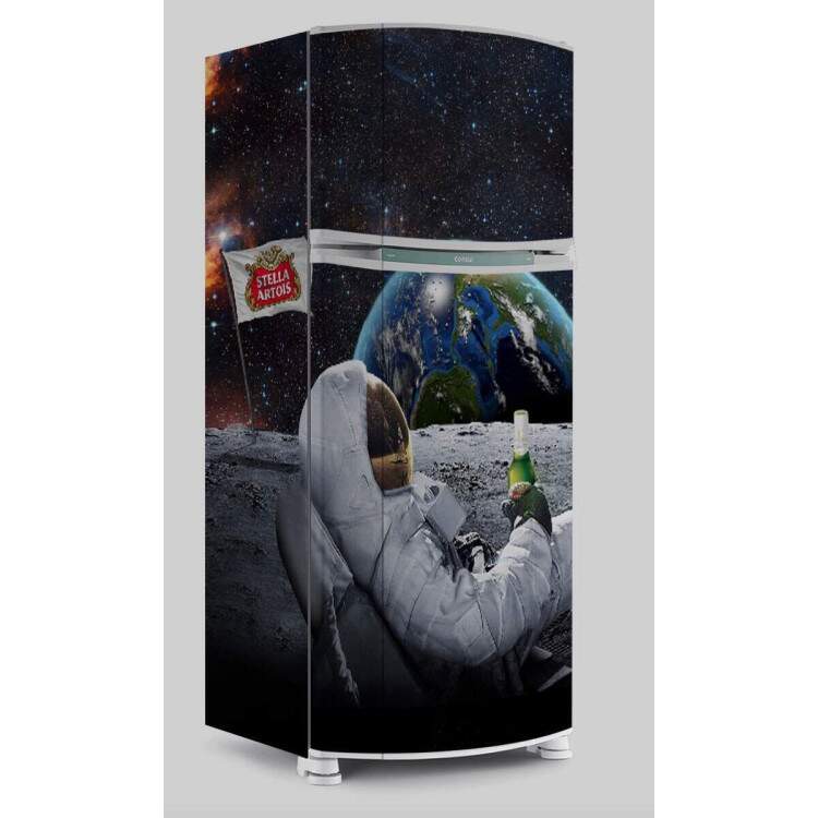 Adesivo para Geladeira Astronauta com Cerveja