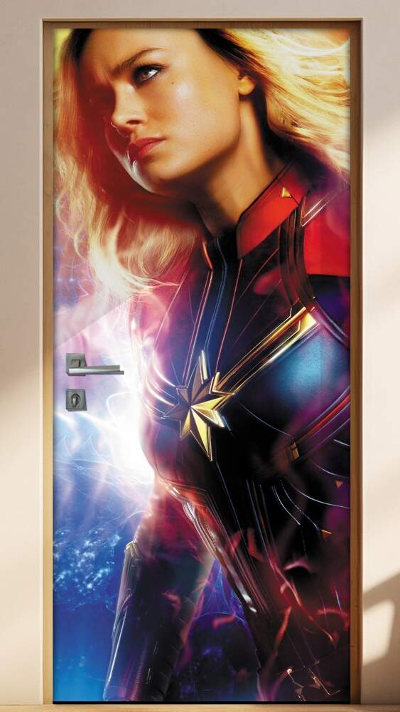 Adesivo para Porta Capit� Marvel