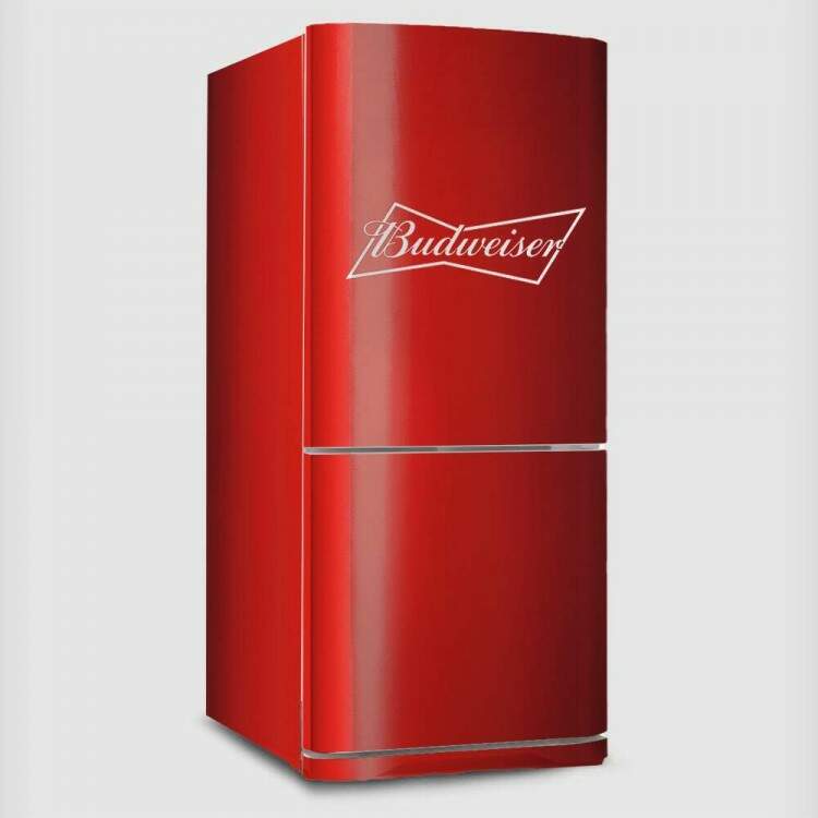 Envelopamento de Geladeira Inteira Logo Cerveja Vermelho