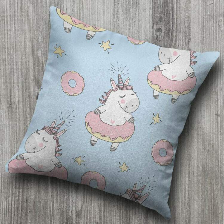 Almofada Decorativa Unicrnios e Donuts