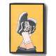 Quadro Decorativo T�nis e pernas Cruzadas com Fundo Amarelo