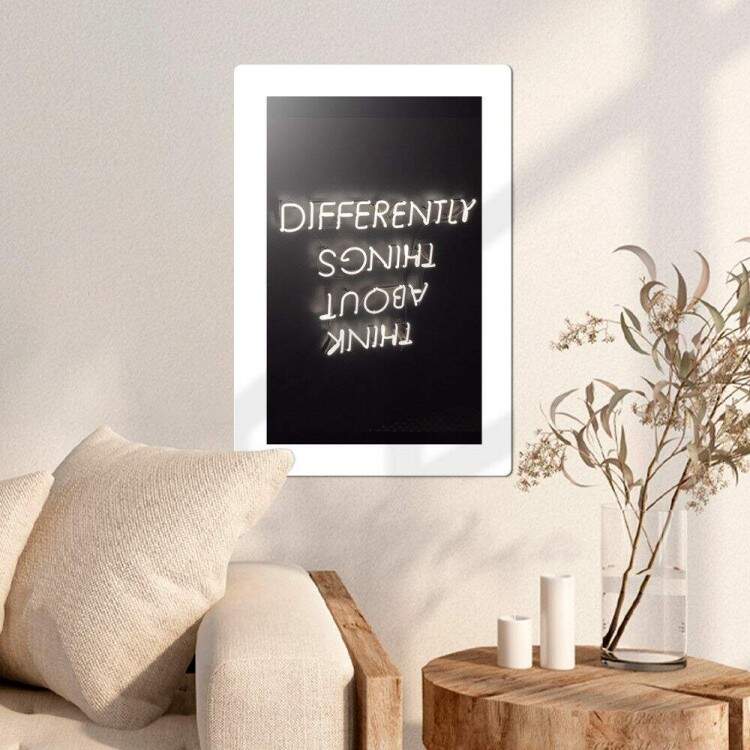 Placa Decorativa Think About Things Differently