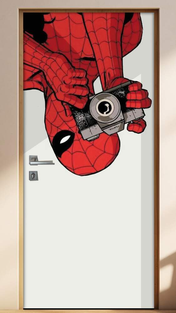 Adesivo para Porta Homem Aranha Tirando Foto
