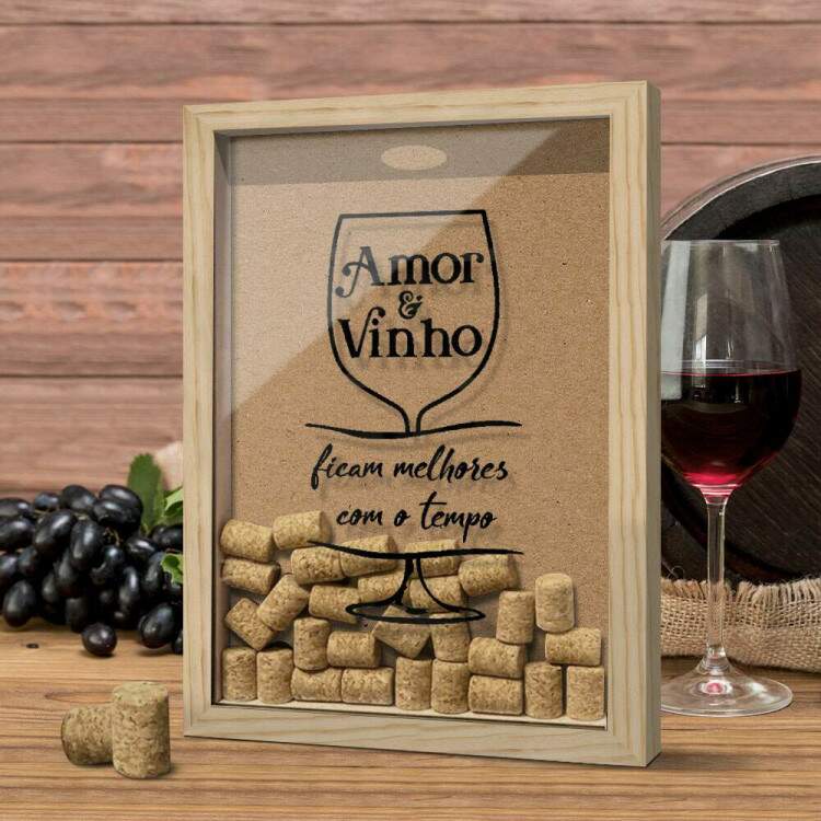 Quadro Decorativo Porta Rolhas amor e vinho ficam melhores com o tempo modelo 3