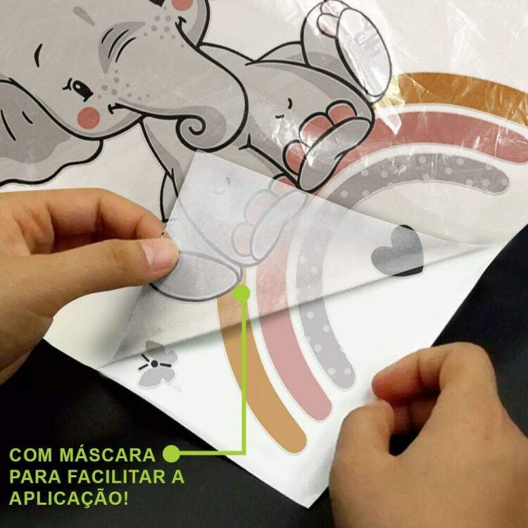 Adesivo de Parede Infantil Elefantinha com Coroa de Flores