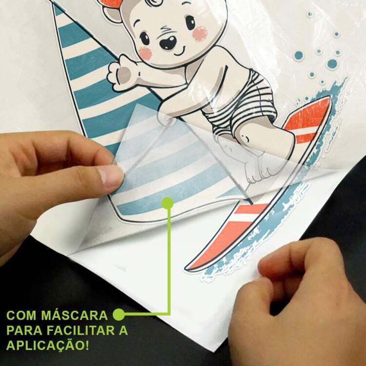 Adesivo de Parede Infantil Ursinho Surfista