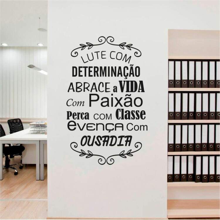 Adesivo de Parede Frase Lute com Determinao