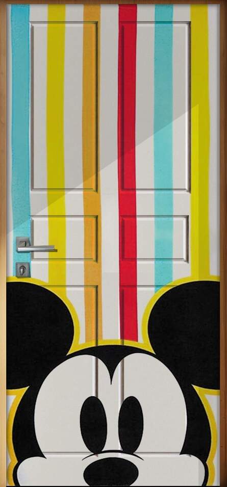 Adesivo para Porta Mickey com Fundo Listrado