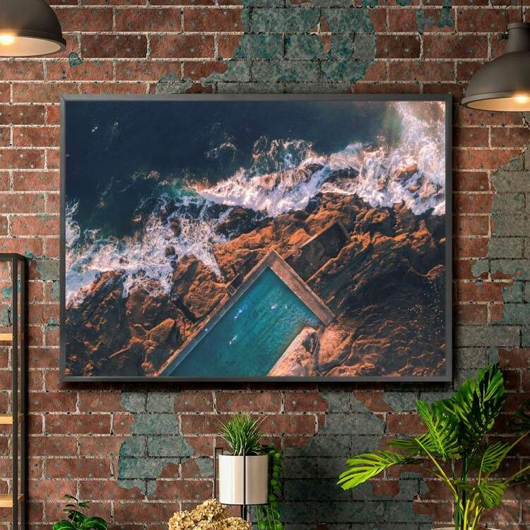 Quadro decorativo - Viso de Drone Mar, Pedras e Piscina