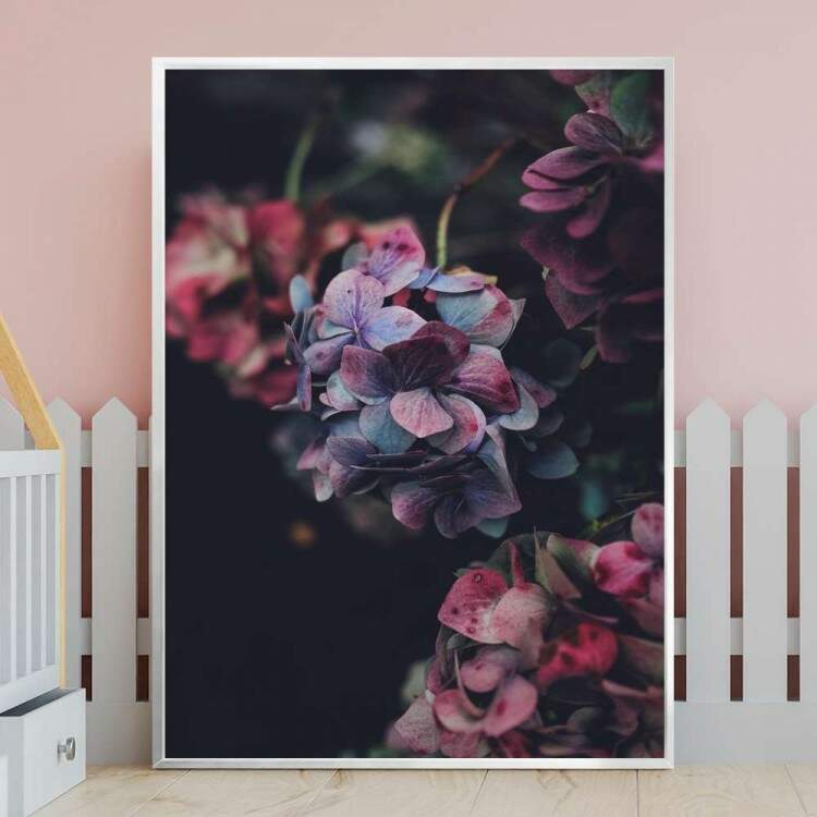 Quadro decorativo - Floral Flor Roxa Fundo Preto