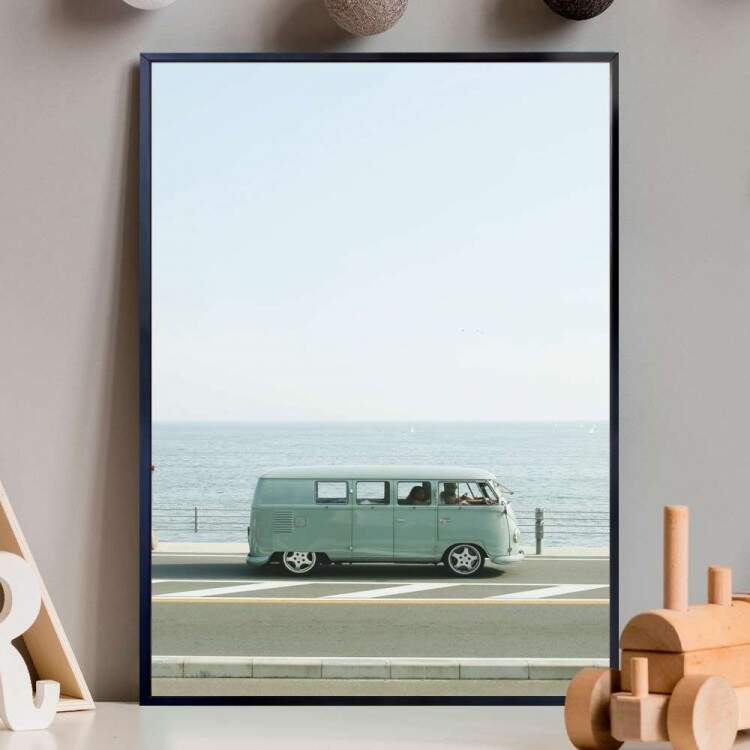 Quadro Decorativo Kombi Verde Em Frente A Praia