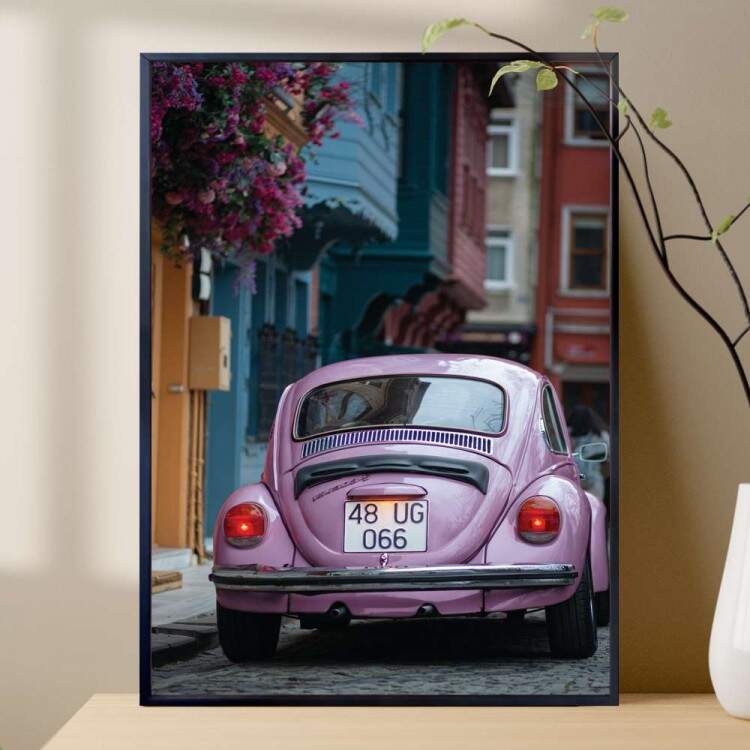 Quadro Decorativo Fusca Roxo Andando Na Cidade