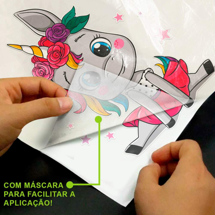 Adesivo de Parede Infantil Unicornio Sentado com Estrelas e Flores