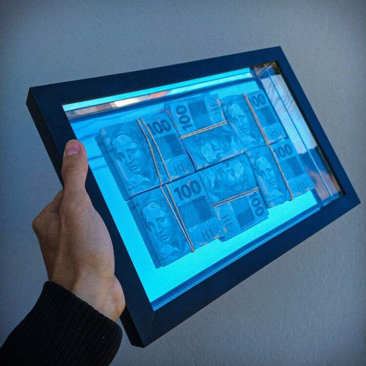Quadro Decorativo Dinheiro Notas 100 reais Espelhado