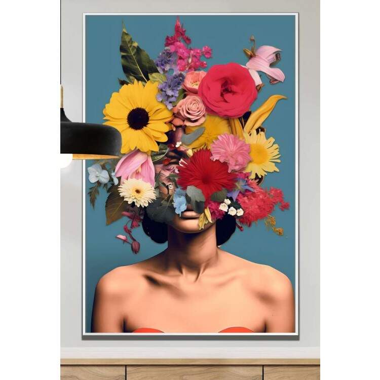 Quadro Decorativo Colagem de Flores Mostrando Busto de Mulher Fundo Azul