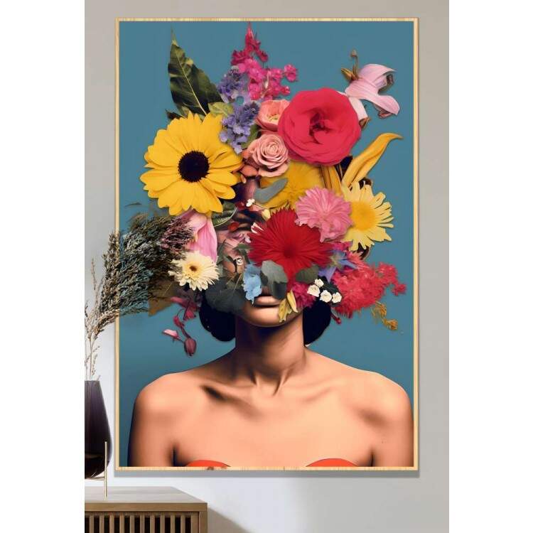 Quadro Decorativo Colagem de Flores Mostrando Busto de Mulher Fundo Azul