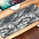 Mouse Pad Gigante 70x30cm Estilo Camuflado Em Tons de Cinza