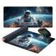 Mouse Pad Gigante Astronauta DJ No Espa�o 70x30cm