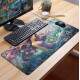 Mouse Pad Gigante 70x30cm Sereia com Calda Azul e Cabelo Roxo