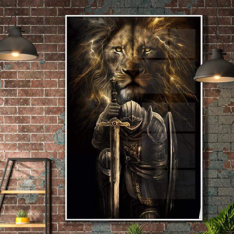 Quadro Decorativo Soldado com Armadura e Espada com Leo no Fundo