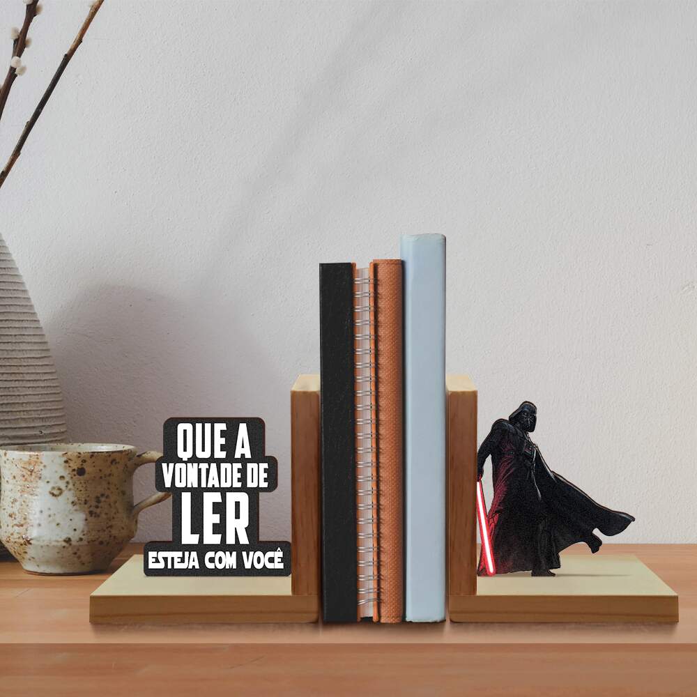 Aparador de Livros Inspirado em Darth Vader