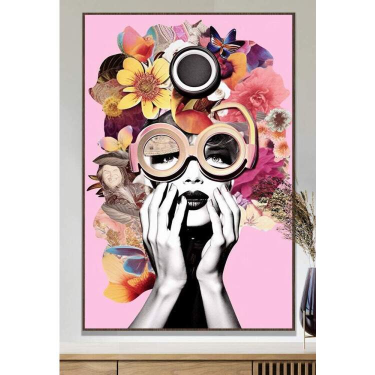 Quadro Decorativo Collage Flower com Mulher Cheia de Flores